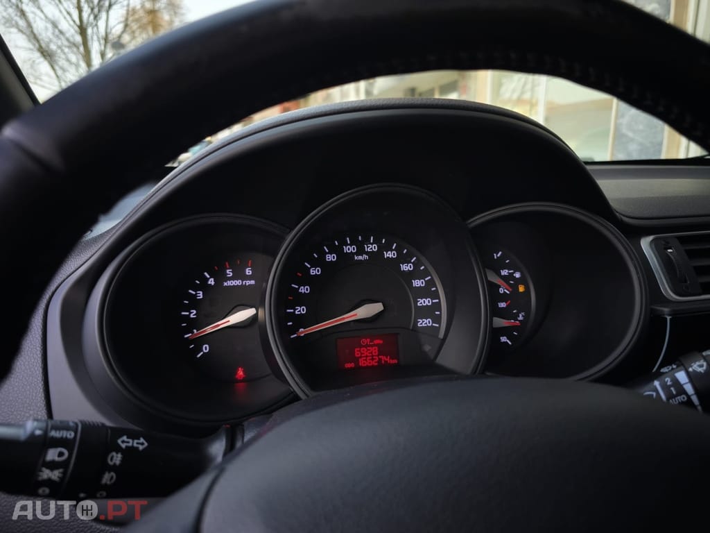 Kia Rio 1.1 CRDi EX ISG