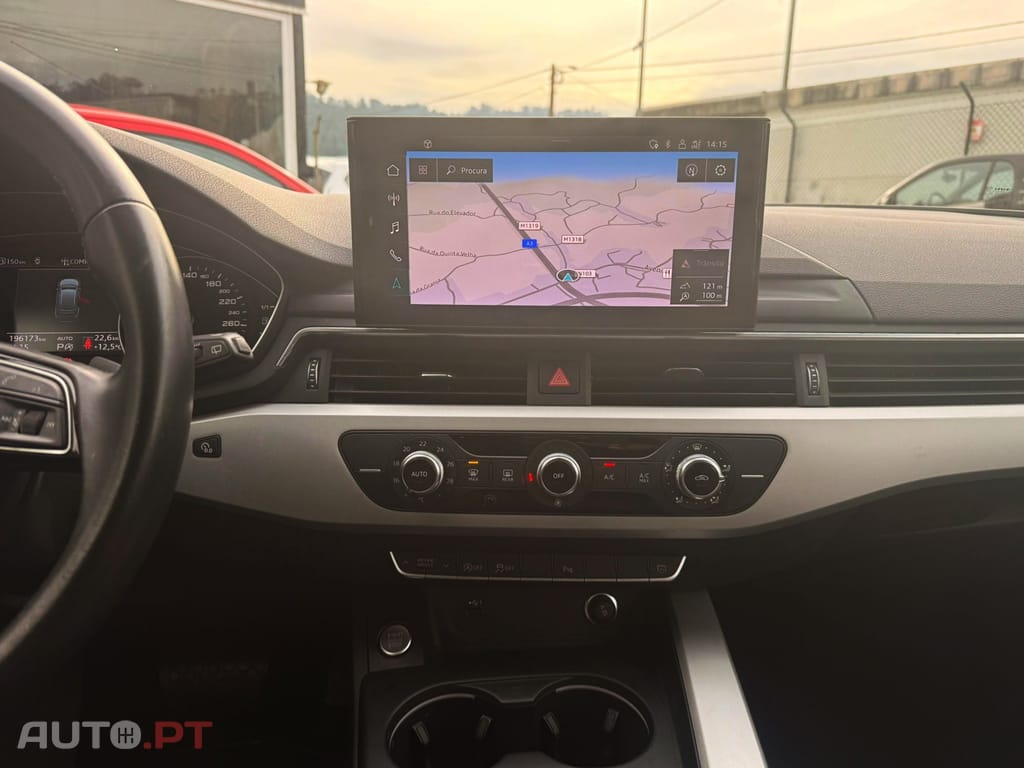 Audi A4 Avant 30 TDI S tronic