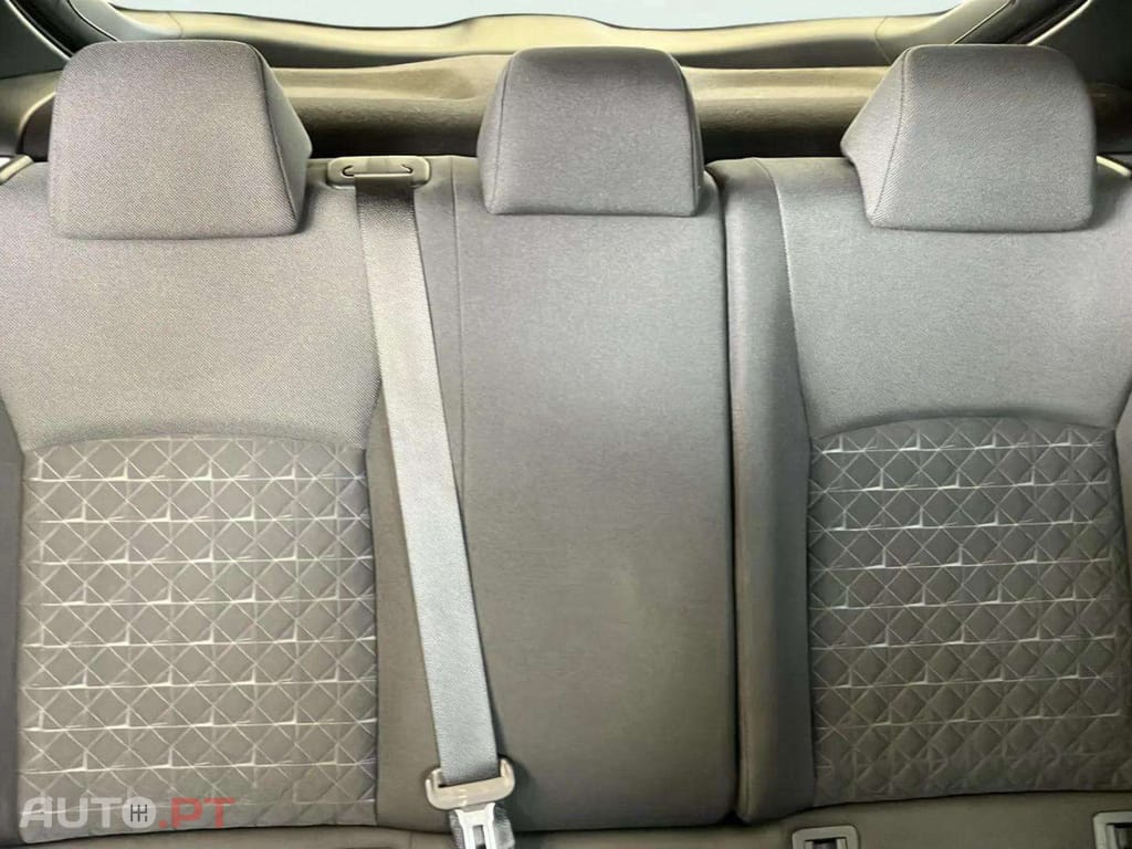 Toyota C-HR 2.0 Hybrid Square Collection