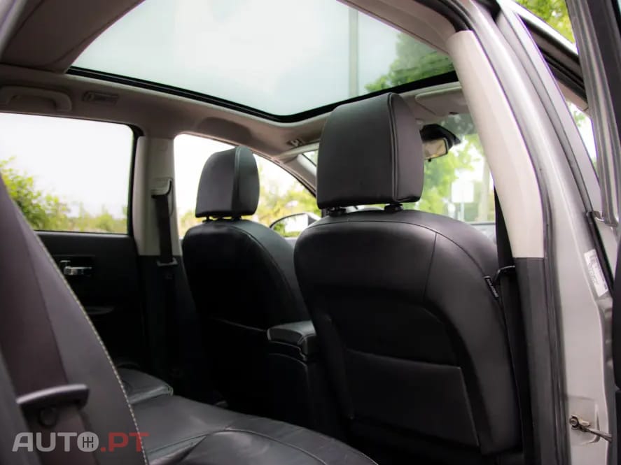 Nissan Qashqai +2 2.0 DCi PREMIUM Sport