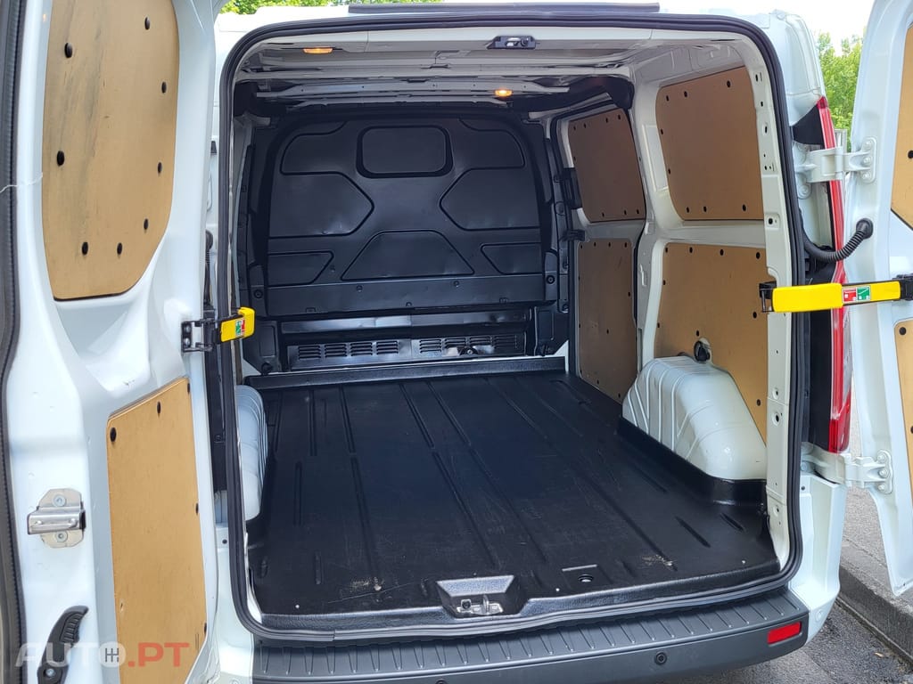 Ford Transit Custom 280L1 2.0 TDCi H1-Tecto Baixo Trend
