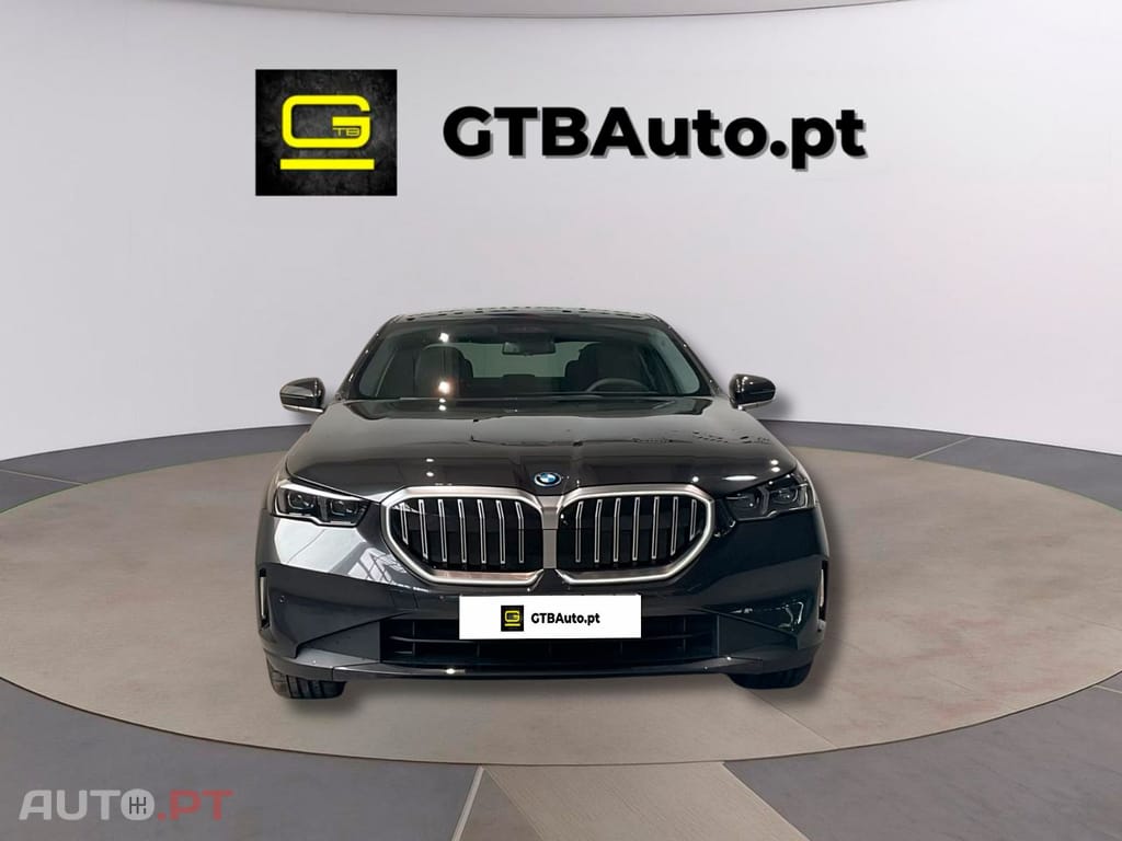 BMW 530 I.V.A DEDUTIVEL e