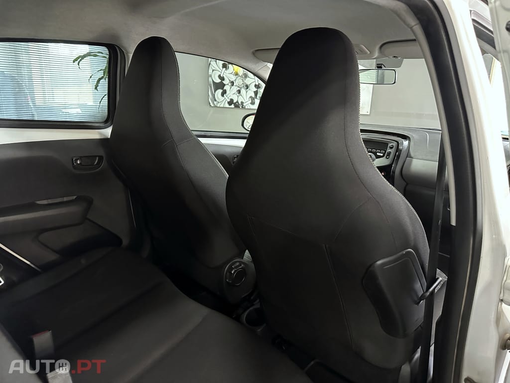 Peugeot 108 108 1.0 VTi Style