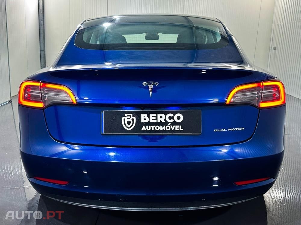 Tesla Model 3 Long Range AWD Dual Motor