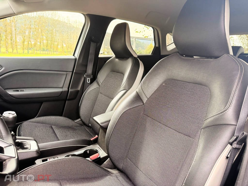 Renault Captur 1.0 TCe Intens Bi-Fuel