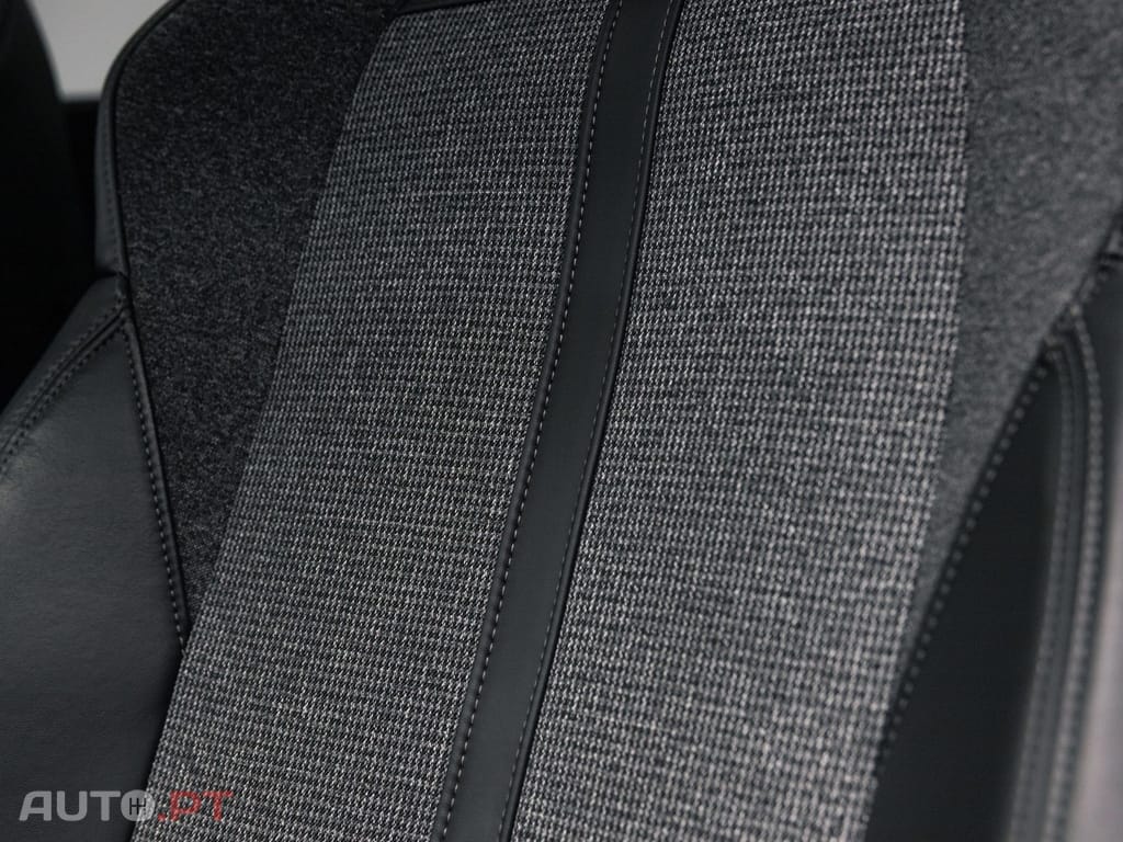 Peugeot 5008 1.5 BlueHDi Allure EAT8