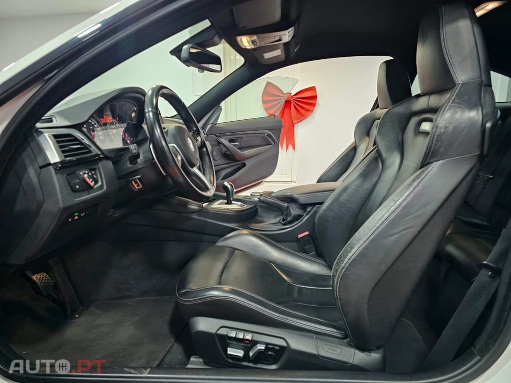 BMW M4 DKG Auto