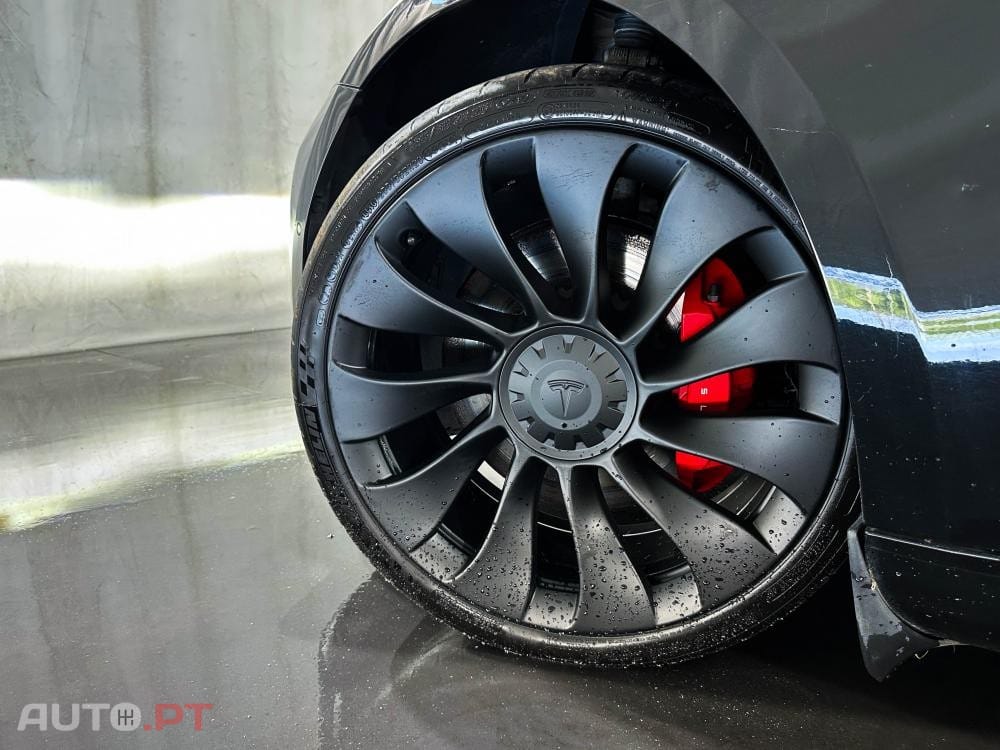 Tesla Model 3 Performance Dual Motor AWD