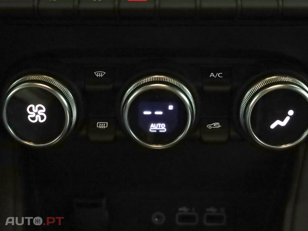 Renault Captur Captur 1.0 TCe Techno Bi-Fuel