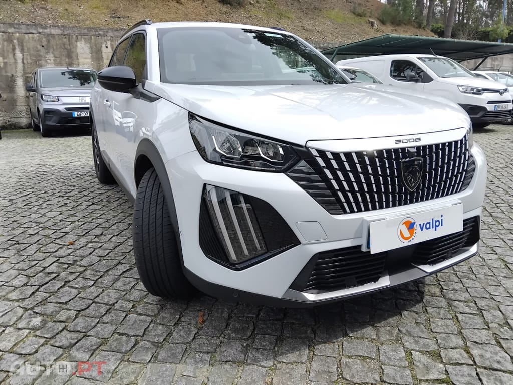 Peugeot 2008 1.2 PureTech Allure Pack