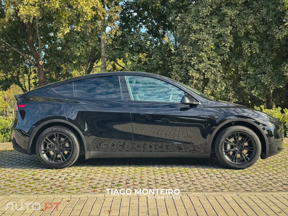 Tesla Model Y Tração Traseira