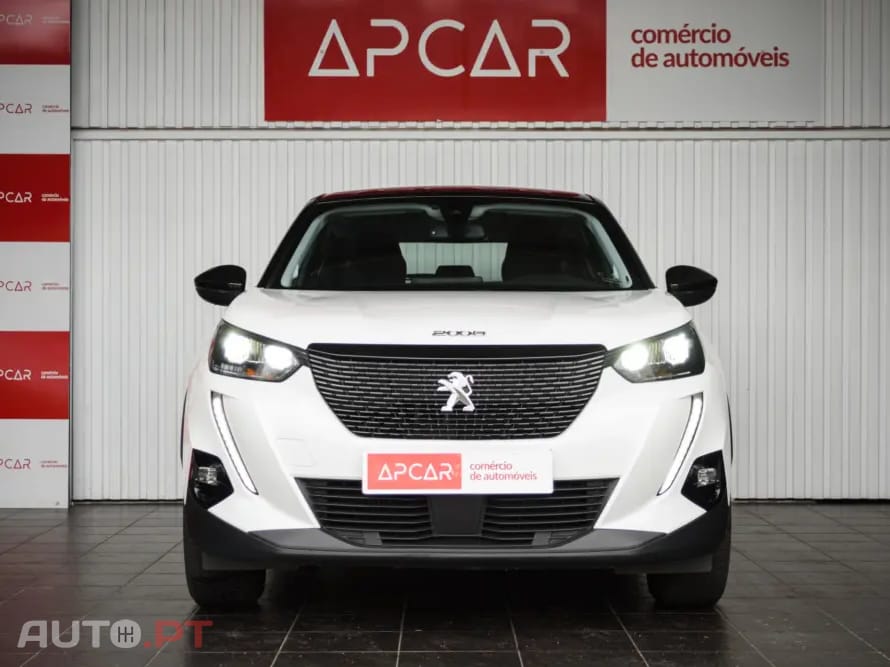 Peugeot 2008 PureTech 130 EAT8 Allure