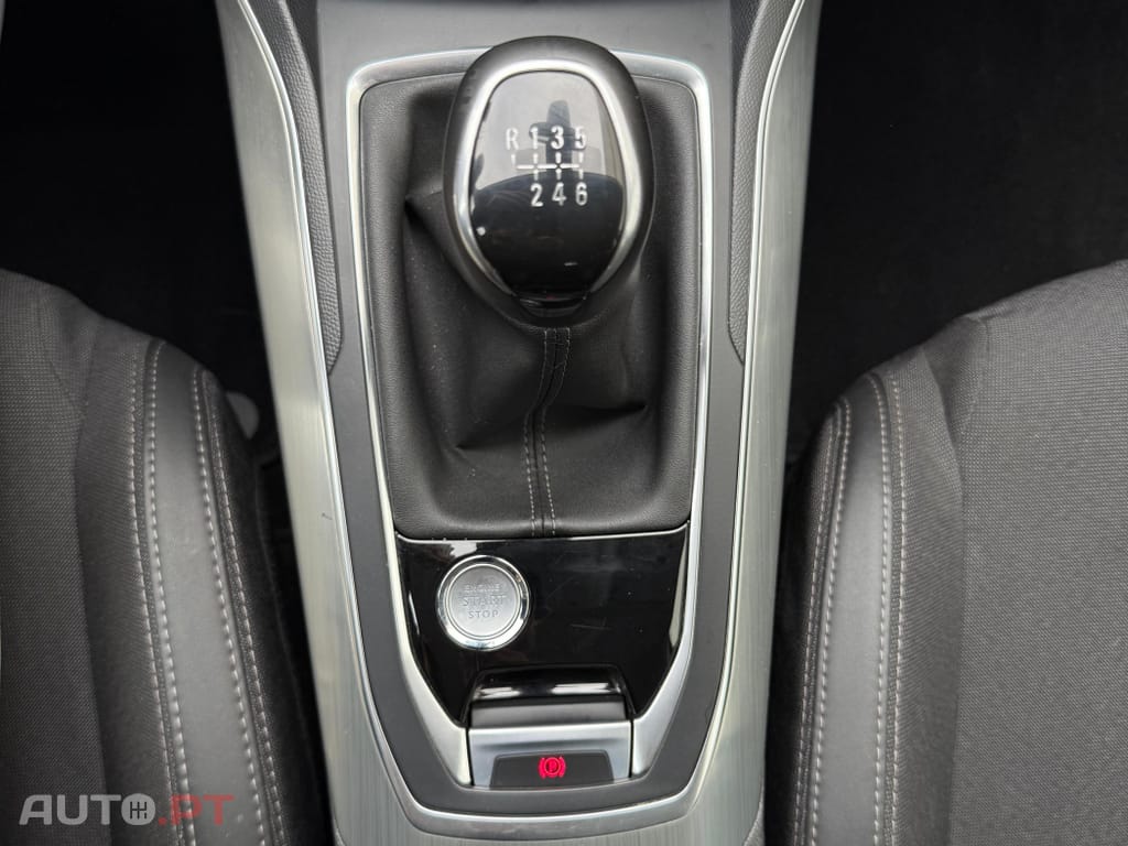 Peugeot 308 1.2 PureTech Allure Pack