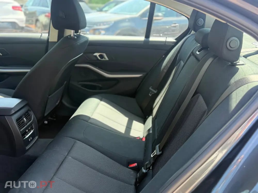 BMW 330 e Aut. Luxury Line