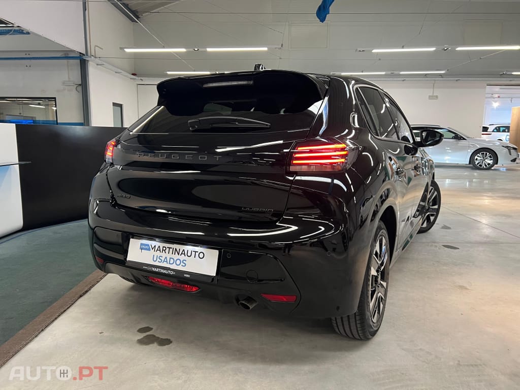 Peugeot 208 1.2 Hybrid Allure e-DCS6