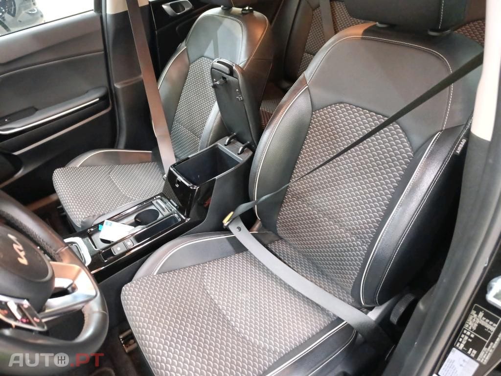 Kia Xceed 1.6 GDi PHEV Drive