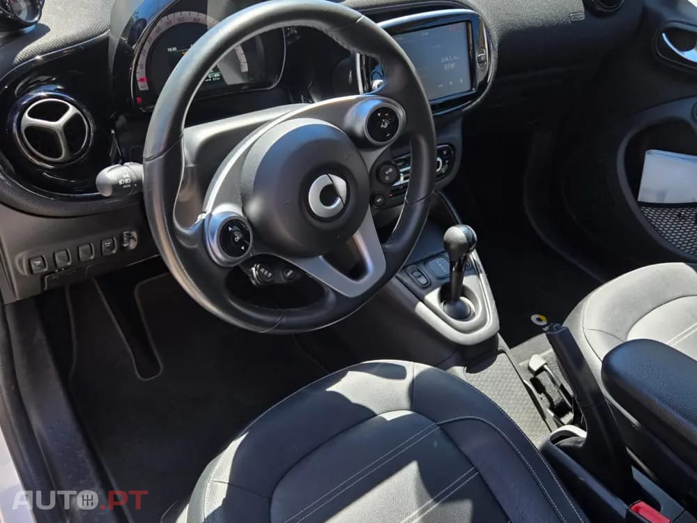 Smart ForFour EQ pulse