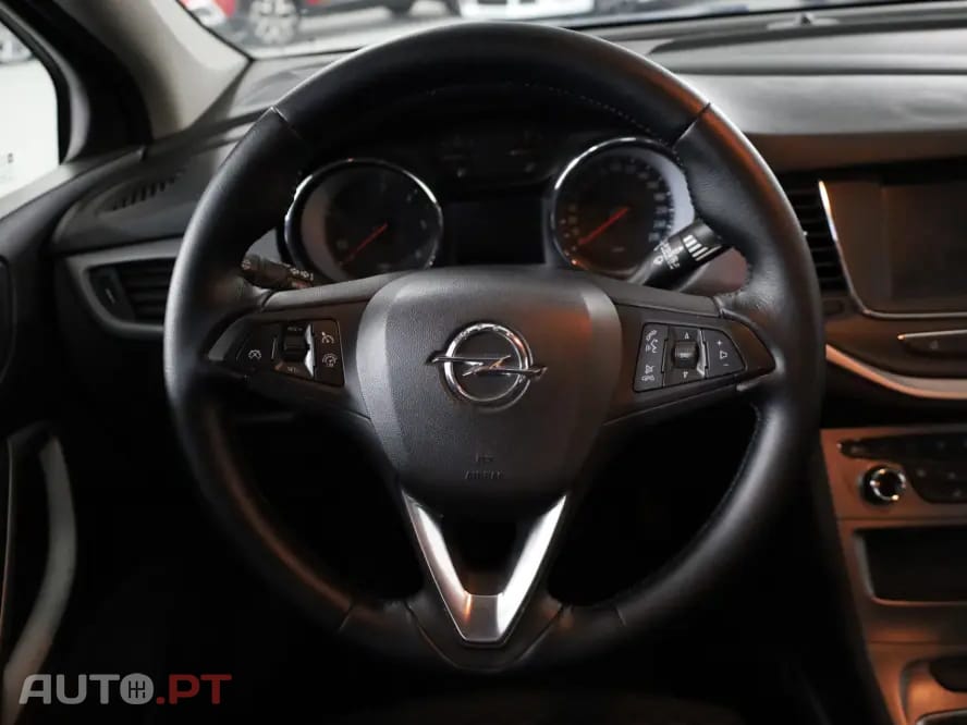 Opel Astra 1.7 CDTI Executive Start/Stop