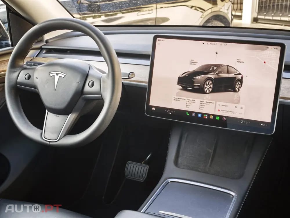 Tesla Model Y RWD