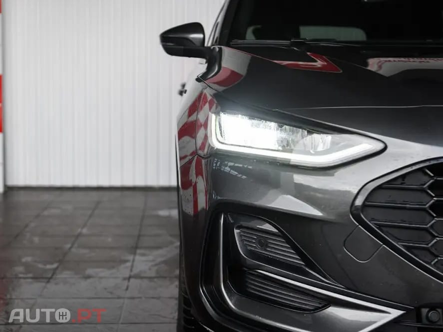 Ford Focus SW 1.0 EcoBoost ST-Line