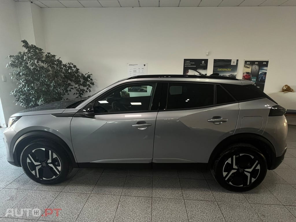 Peugeot 2008 ALLURE 1.2 PURETECH