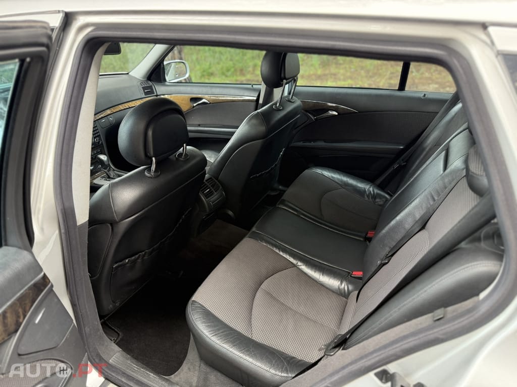 Mercedes-Benz E 270 CDI STATION ADVANTGARDE