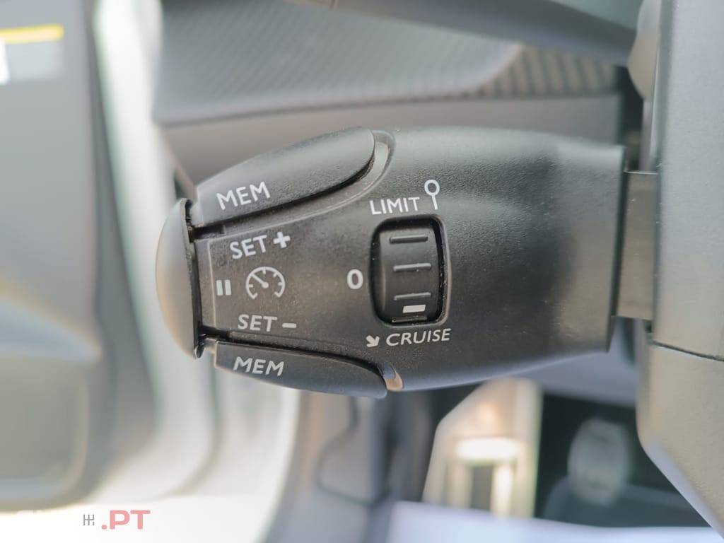 Peugeot 208 1.5 BlueHDi Allure Pack