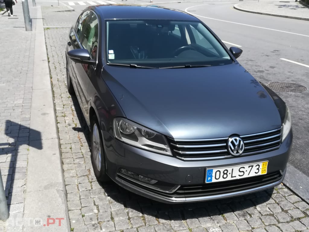 Volkswagen Passat PASSAT B7 1,6TDI 105CV CONFORT