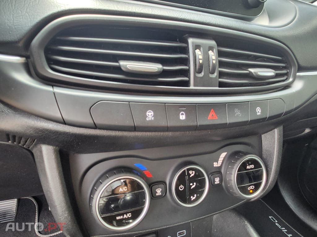 Fiat Tipo 1.3 M-Jet Lounge J17