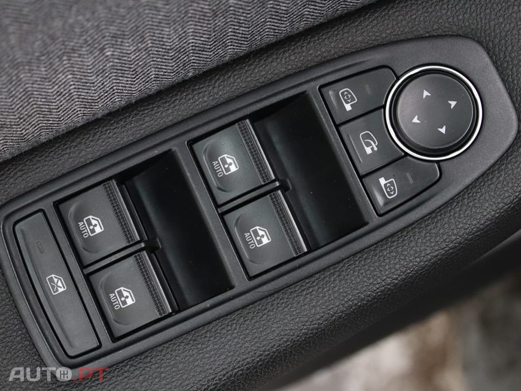 Renault Clio Clio 1.0 TCe Techno Bi-Fuel