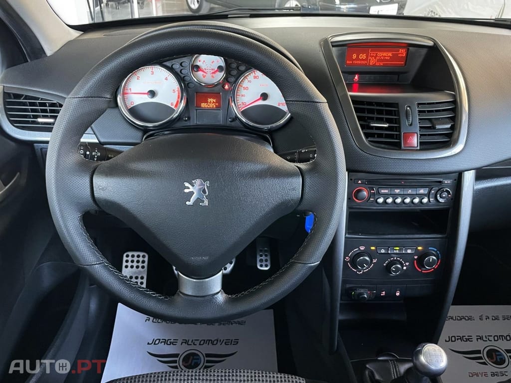 Peugeot 207 1.4 HDi SE Sportium