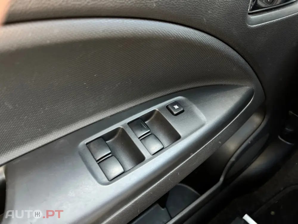 Mitsubishi Space Star 1.2 Intense