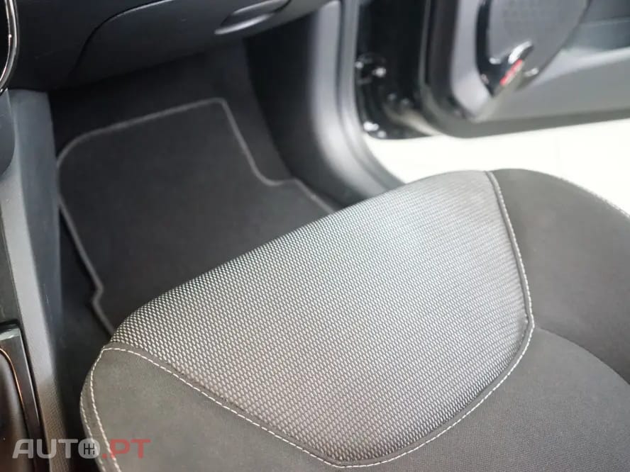 Renault Clio 0.9 TCe Limited Edition