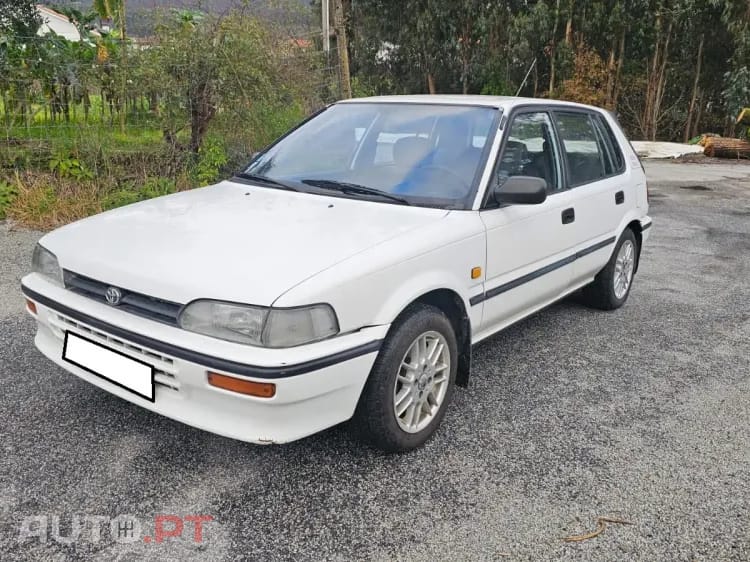 Toyota Corolla 1.3 Gold Line