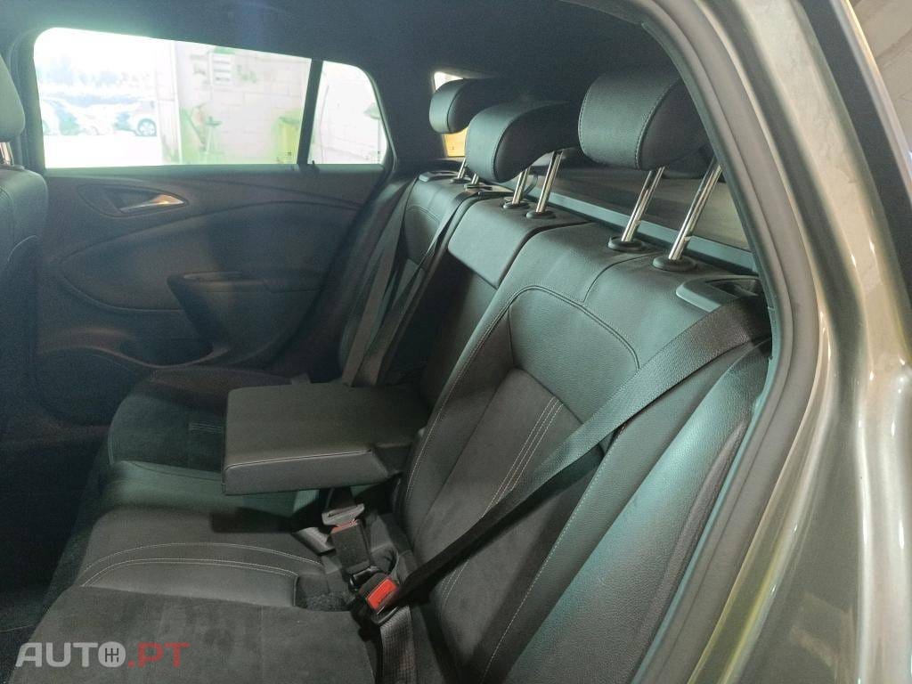 Opel Astra Sports Tourer 1.5 D Ultimate S/S