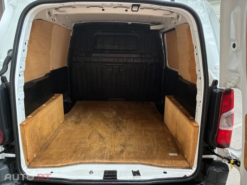 Opel Combo 1.5 L1H1 Standard Pack Clim
