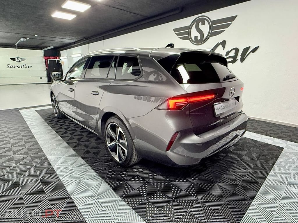 Opel Astra 1.5 D Elegance