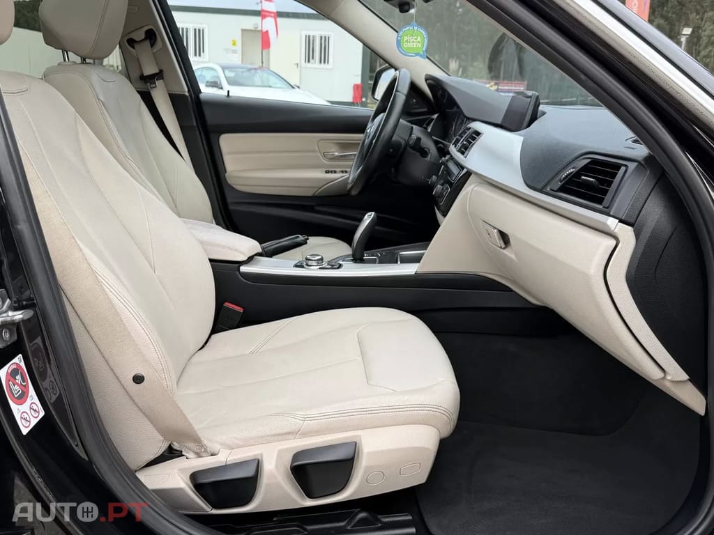 BMW 320 d xDrive DPF Touring Aut. Edition Fleet Exclusive