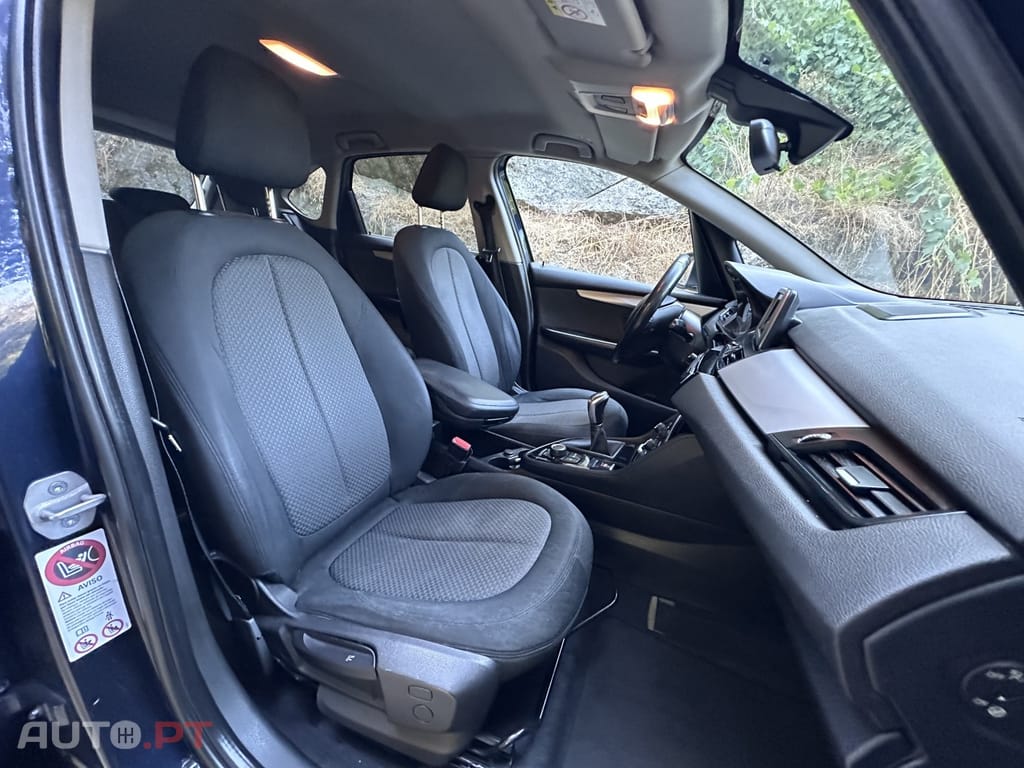 BMW 216 d Line Luxury