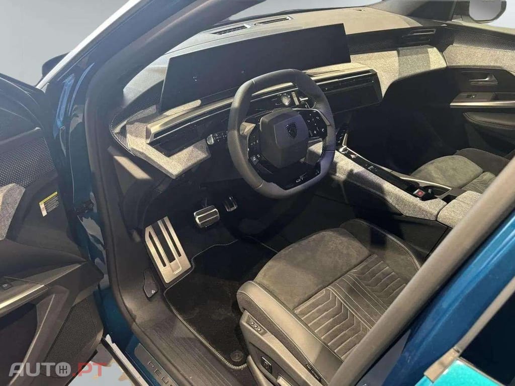 Peugeot 3008 Business GT HYBRID 