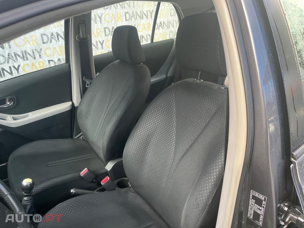 Toyota Yaris 1.4 D-4D AC