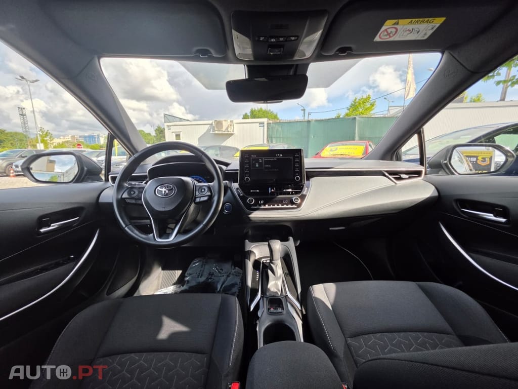 Toyota Corolla Touring Sports 1.8 Hybrid Comfort+P.Sport