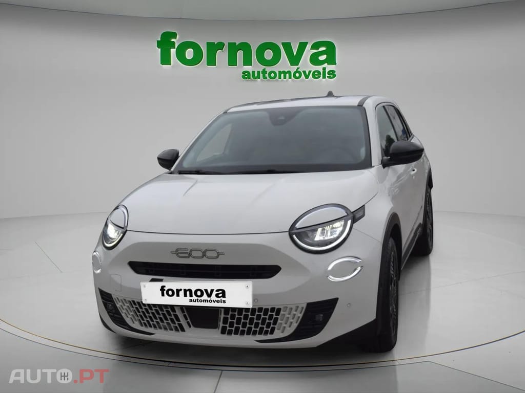 Fiat 600 1.2 Hybrid La Prima