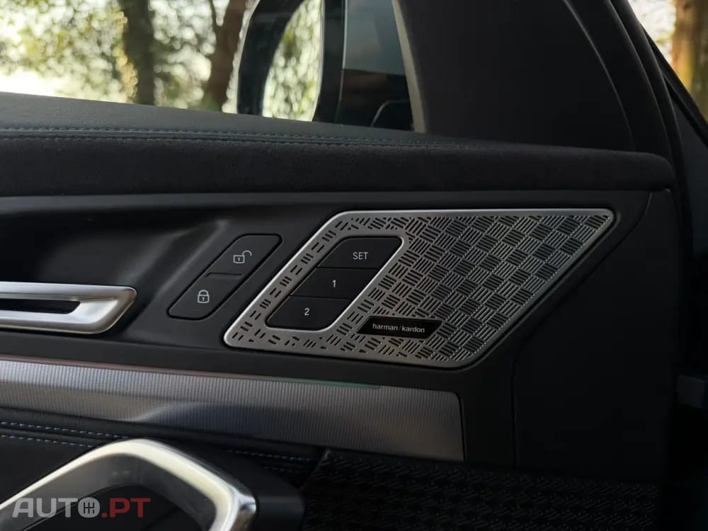 BMW iX2 xDrive30 Pack Desportivo M Pro