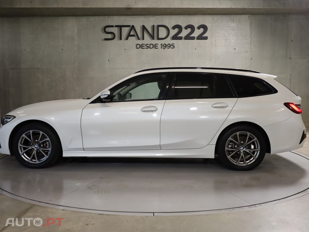 BMW 318 Touring Line Sport Auto
