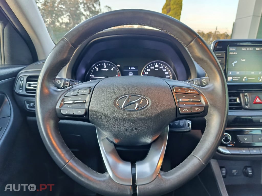 Hyundai i30 1.6 CRDI STyle Plus