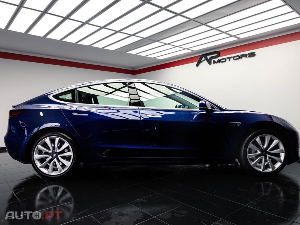 Tesla Model 3 Standard RWD Plus