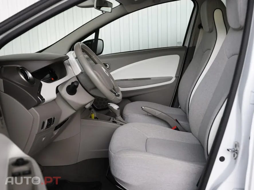 Renault Zoe (c/ Bateria) 41 kwh Intens