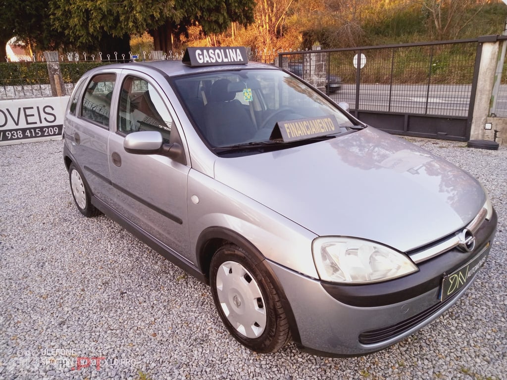 Opel Corsa 1.2 Poucos Kms!