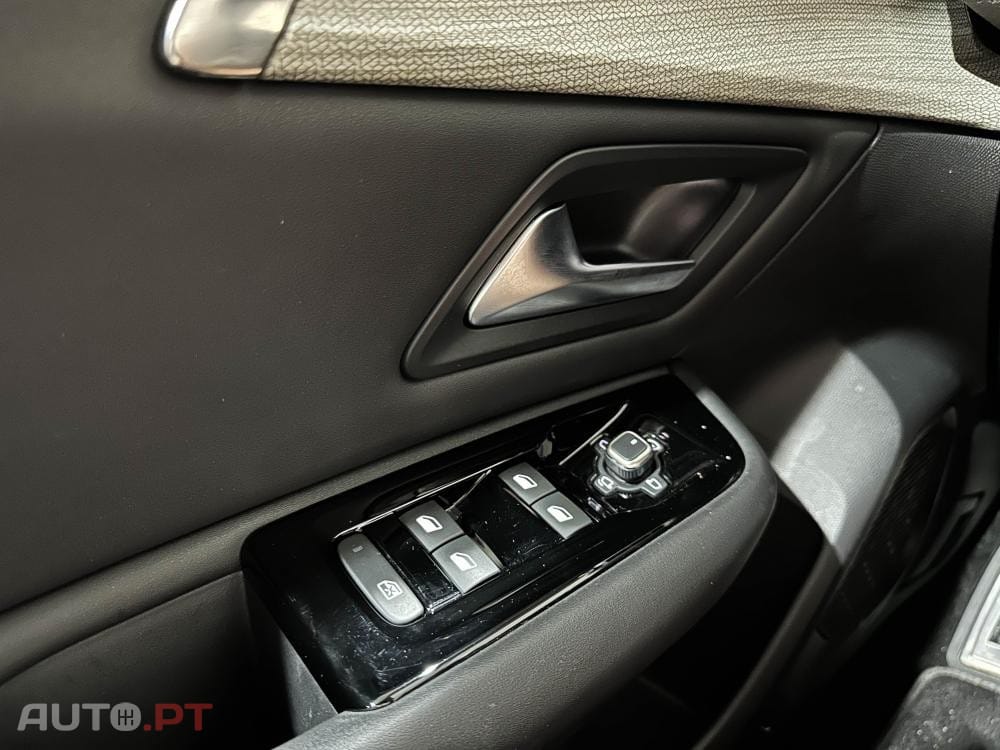 Citroen C5 X 1.6 Hybrid Feel Pack e-EAT8